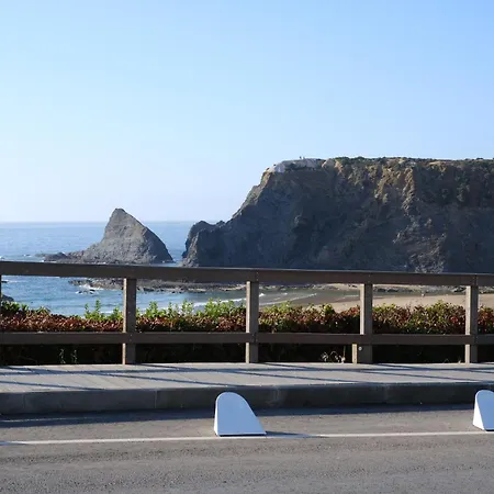 民宿 Base Camp 奥德赛克斯